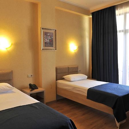 Hotel Ok Georgia 第比利斯 外观 照片